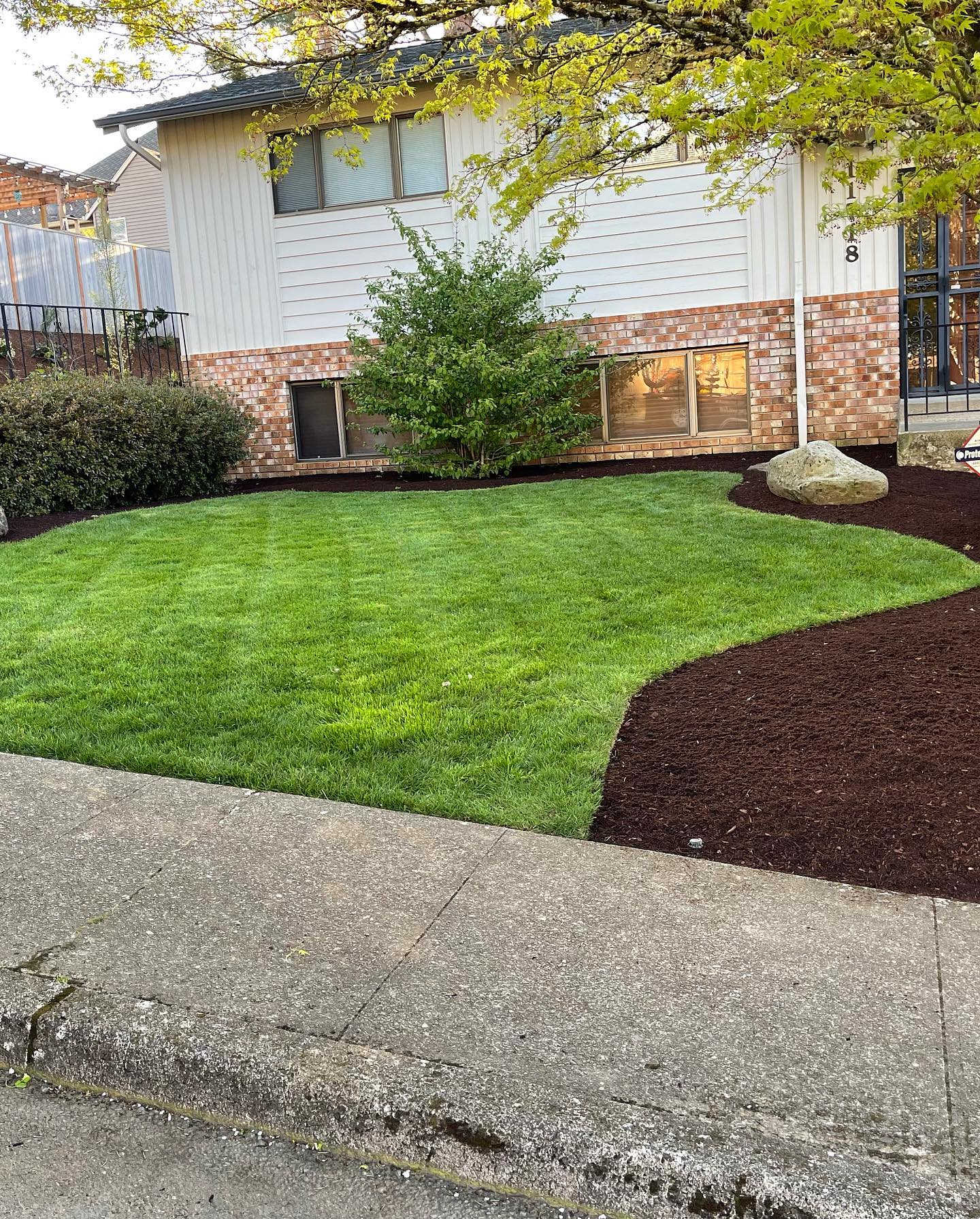 On-site consultation with landscaping expert